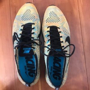 Nike Flyknit Racer